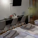 게스트하우스 кехайови хаус *
