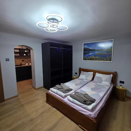 Casa de hóspedes кехайови хаус *